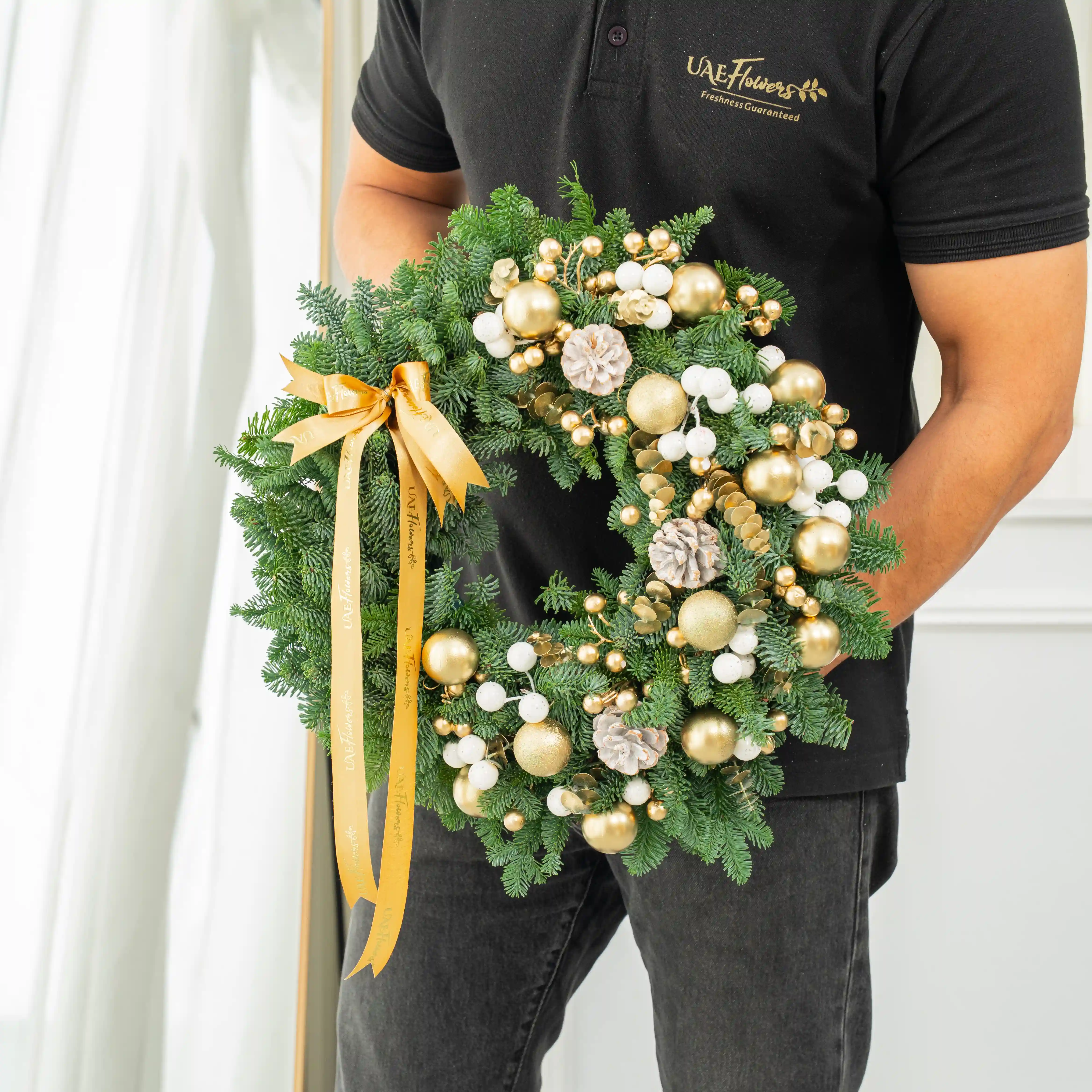 Golden Luxury Christmas Wreath