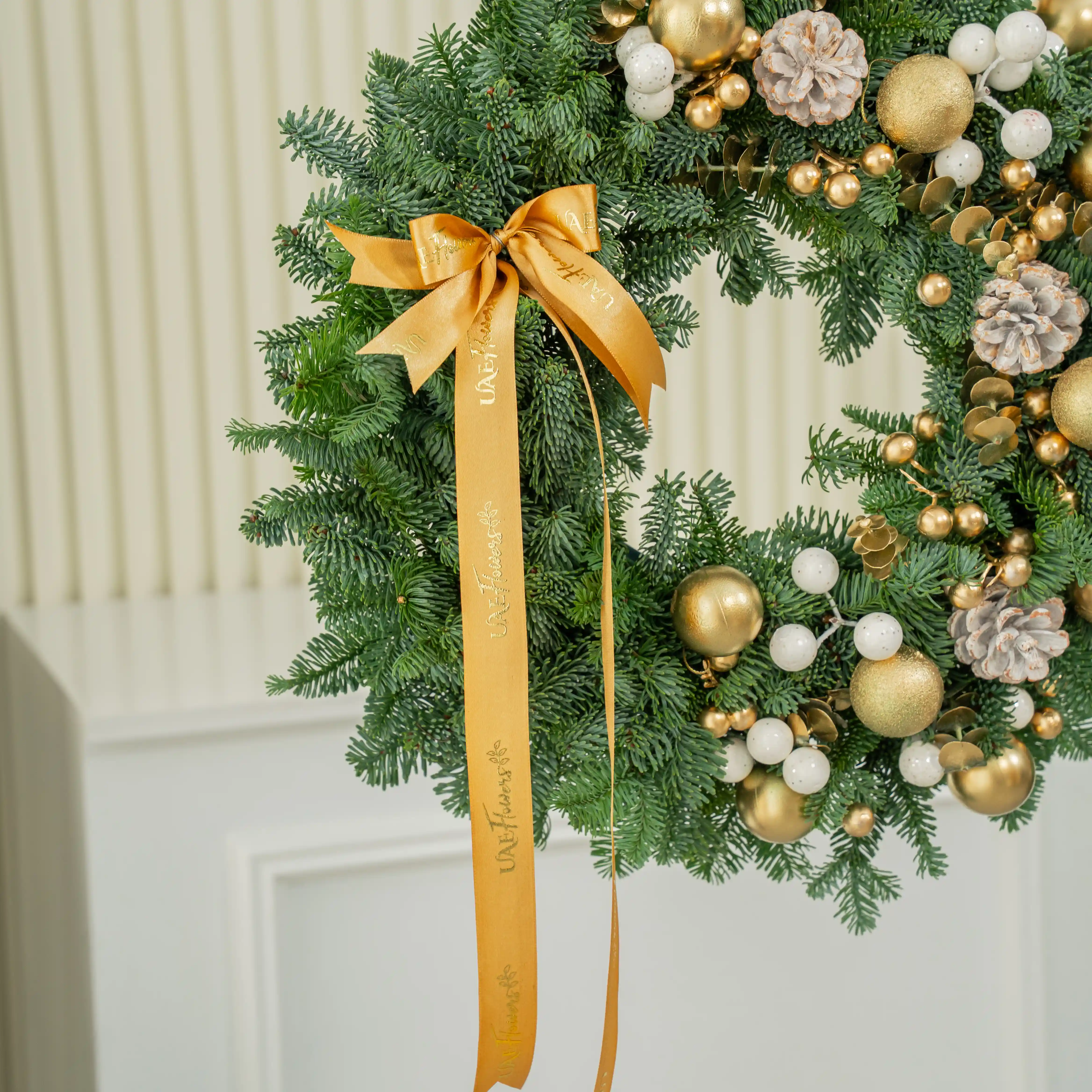 Golden Luxury Christmas Wreath