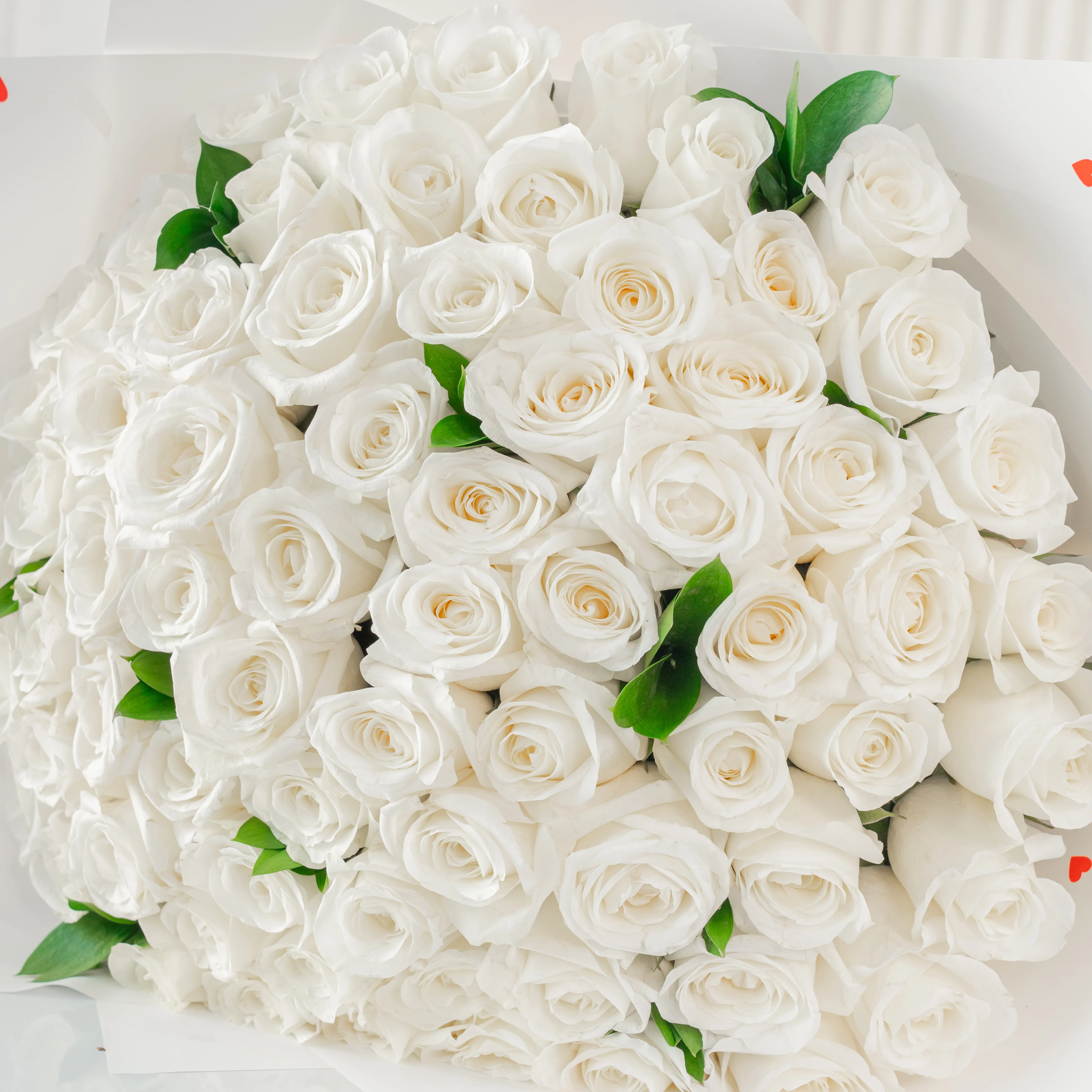 40 White Roses Handtied Bouquet
