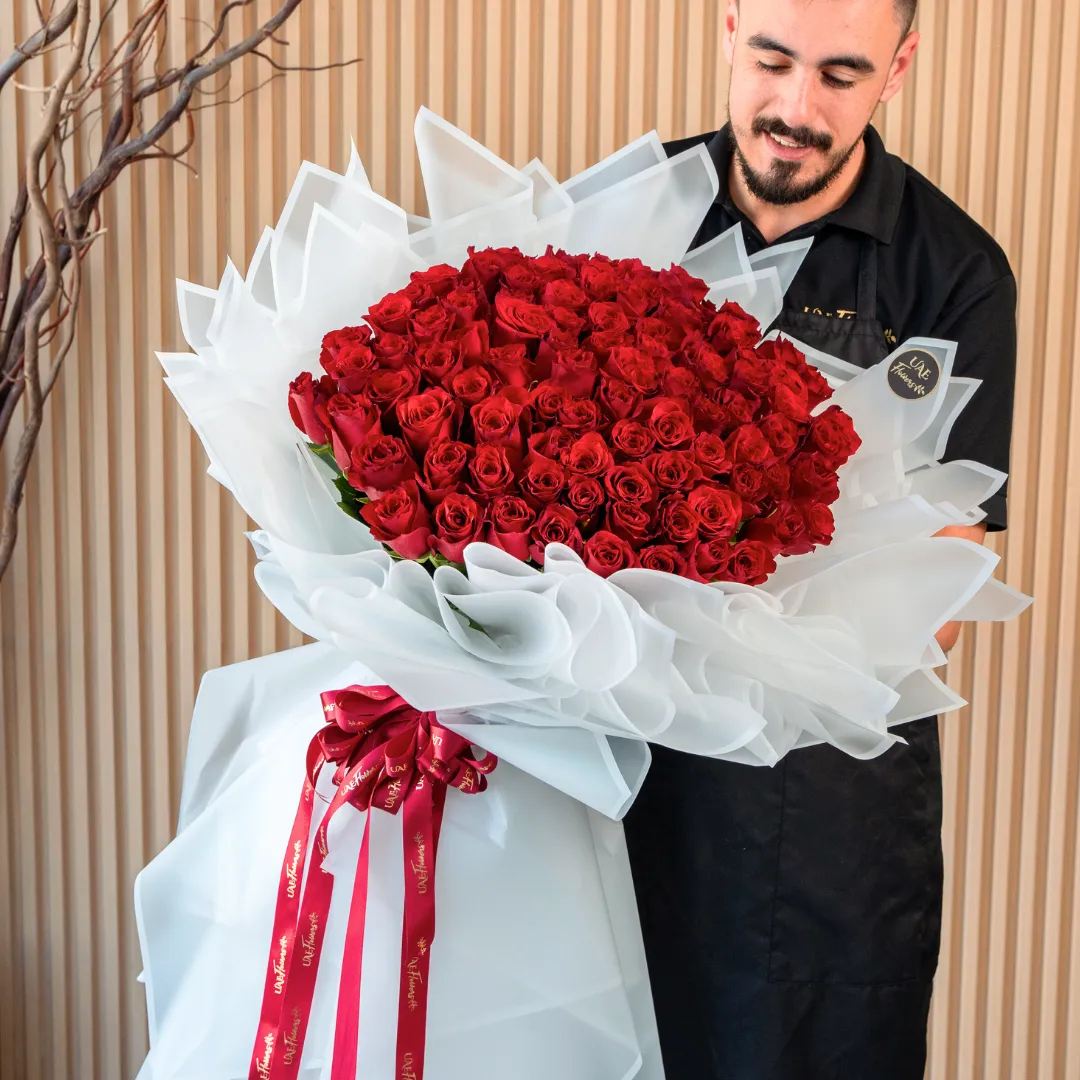 bouquet of 70 red roses with fillers