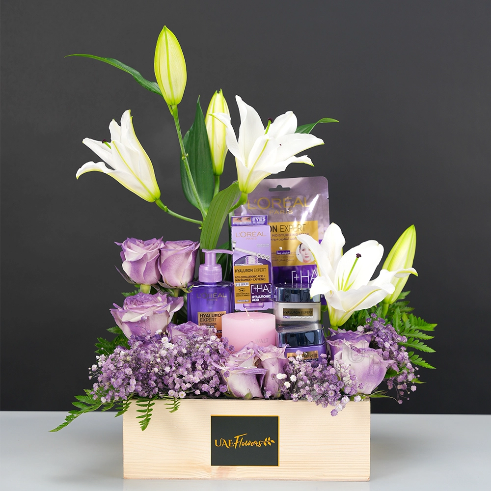 L'Oreal Hyaluron set, candle, 2 white lilies, 10 purple-sprayed roses,