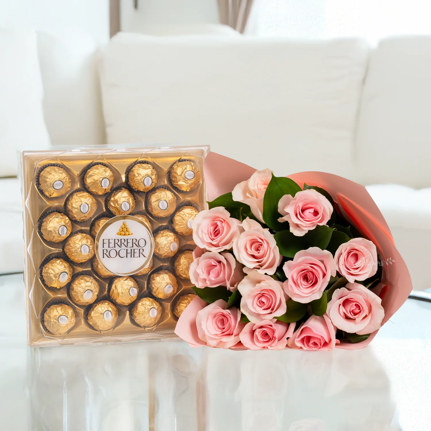 Pink Roses & Ferrero Rocher Chocolates
